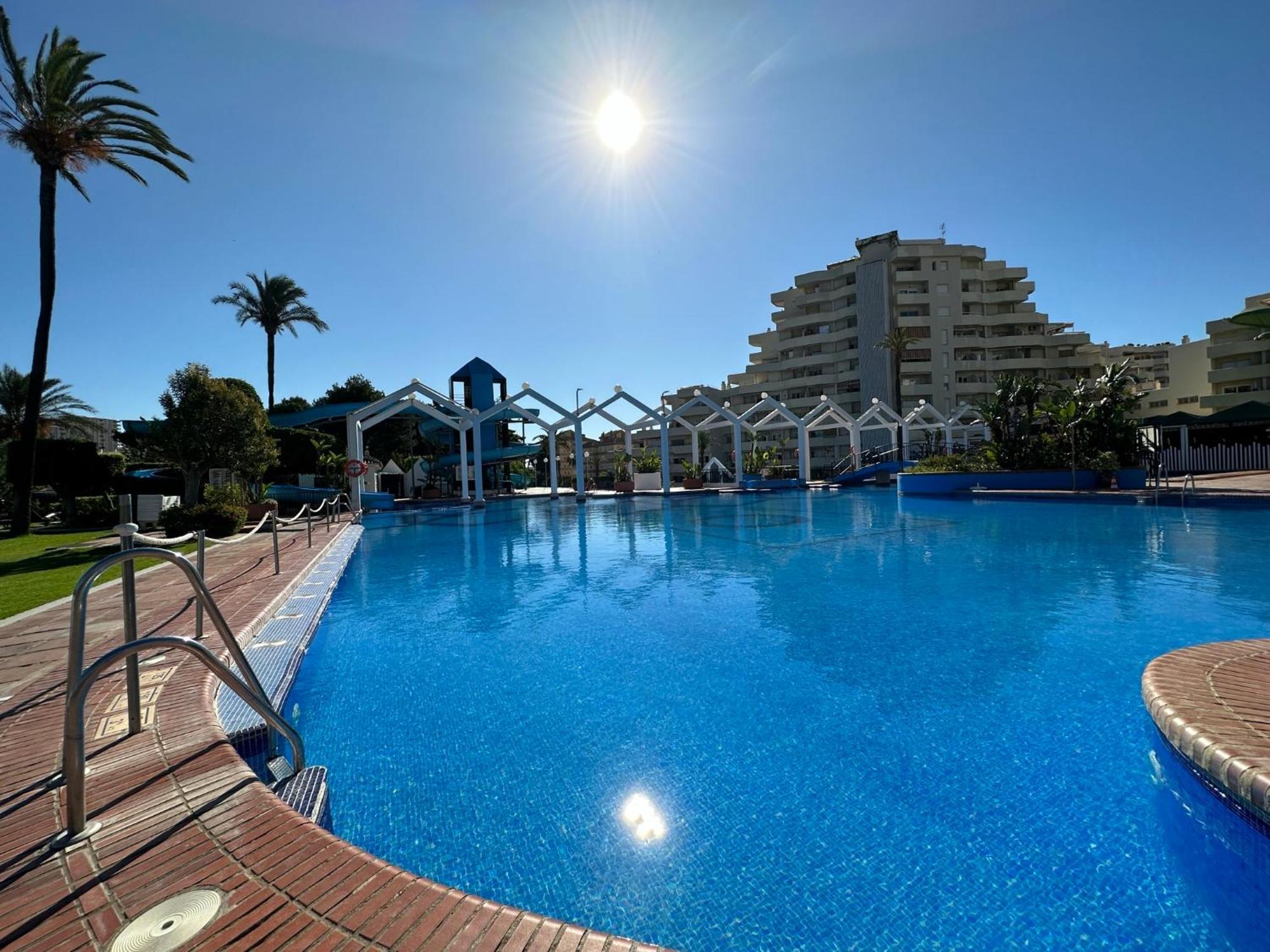 Luxury Frontal Al Mar Benalbeach Бенальмадена Экстерьер фото